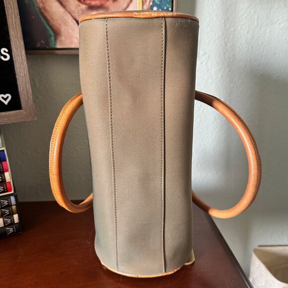 Burberry Hand Bag Nylon Khaki - EUC - Picture 7 of 8